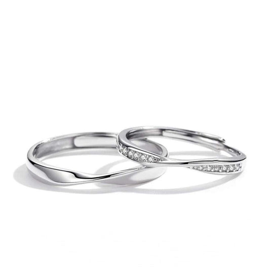 Mobius Silver Love Couple Rings