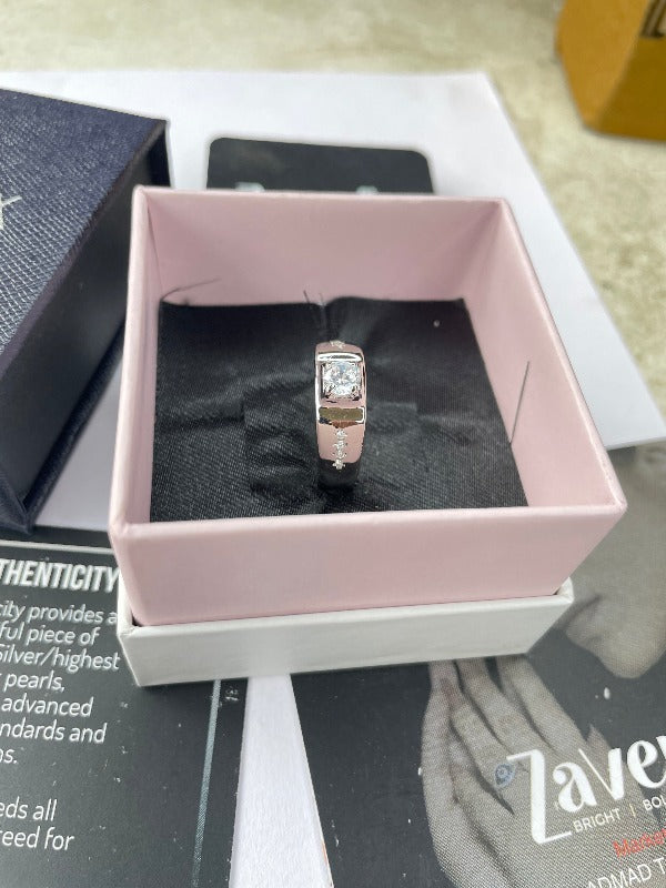 Cardillo gave a pair of S925 silver rings to his girlfriend and boyfriend  as a birthday gift for men and women in the name of love.